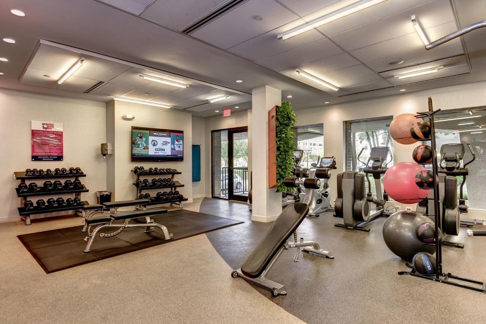 Apartment At Crystal City With Gym Arlington Buitenkant foto