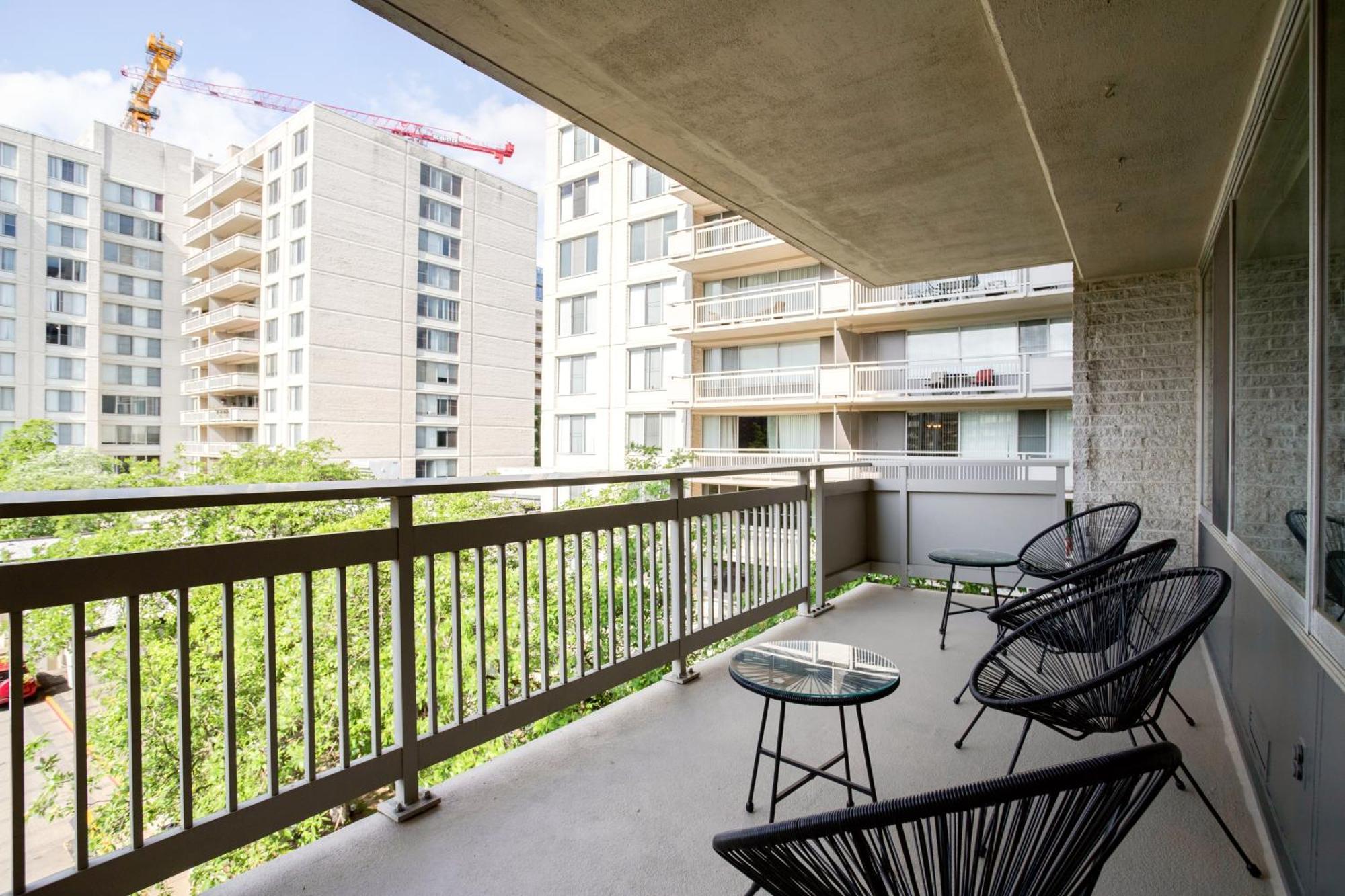 Apartment At Crystal City With Gym Arlington Buitenkant foto